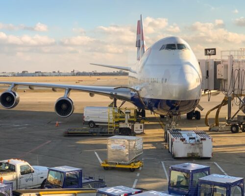 TRANSPORTE DE CARGA AÉREO